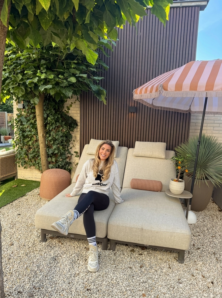 Villa met houtlook gevelbekleding