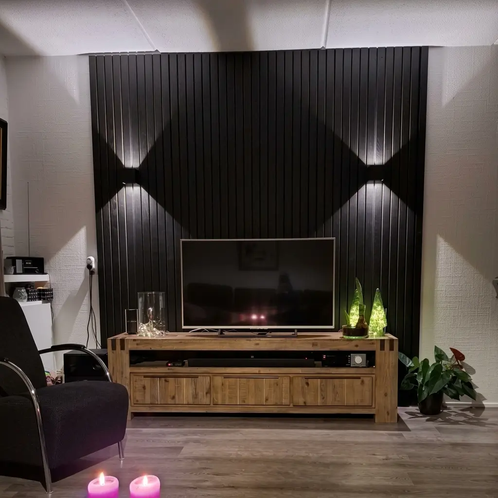 Akoestisch wandpaneel | brede latten (50mm) Zwart Eiken - 260x60cm