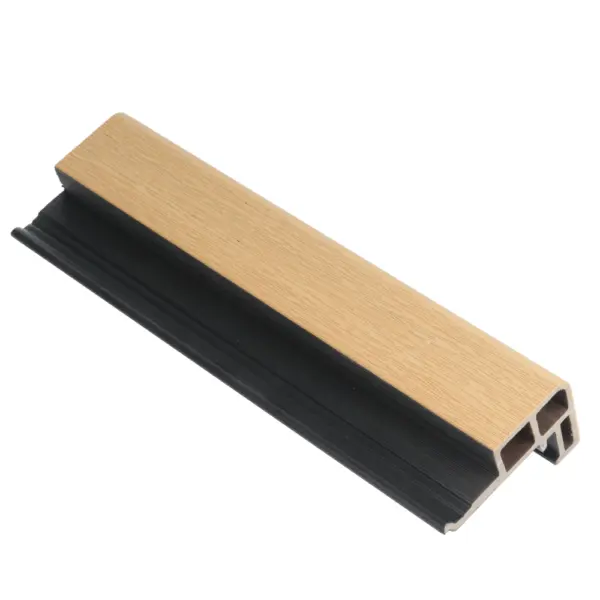 Premium Hoekprofiel Brede Latten Gevelbekleding Eiken + Zwart